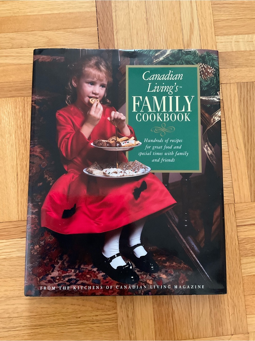 Canadian Living's Family Cookbook (1995)